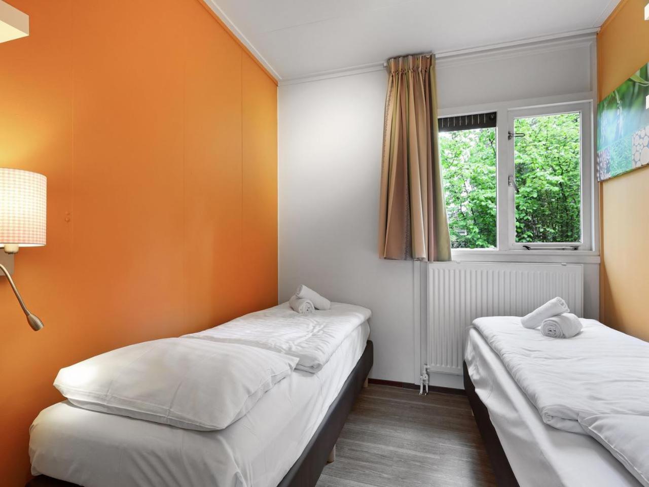 Comfort 6-Person Dog Bungalow In The Holiday Park Landal Heideheuvel Beekbergen Camera foto