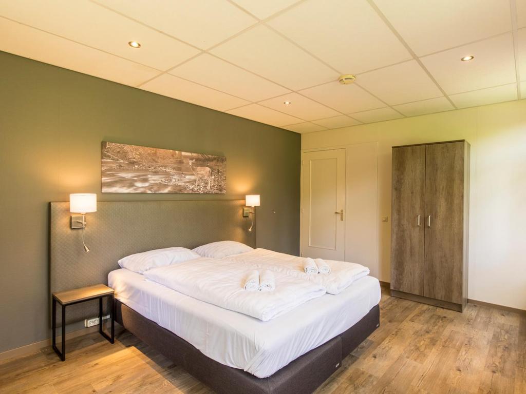 Comfort 6-Person Dog Bungalow In The Holiday Park Landal Heideheuvel Beekbergen Camera foto