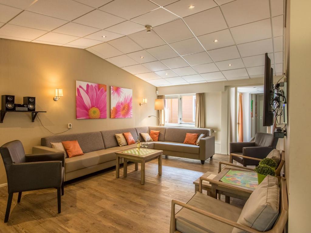 Comfort 6-Person Dog Bungalow In The Holiday Park Landal Heideheuvel Beekbergen Camera foto