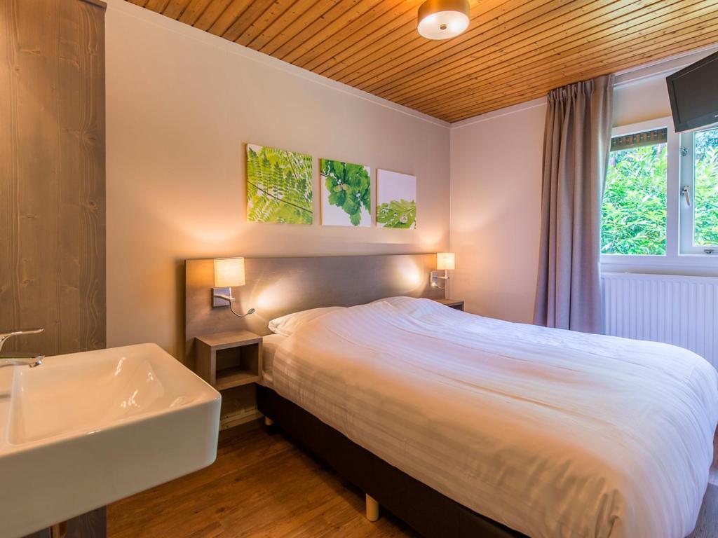 Comfort 6-Person Dog Bungalow In The Holiday Park Landal Heideheuvel Beekbergen Camera foto